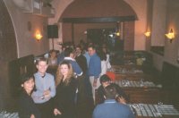 Thumb-Pizza5-05.jpg (6868 byte)